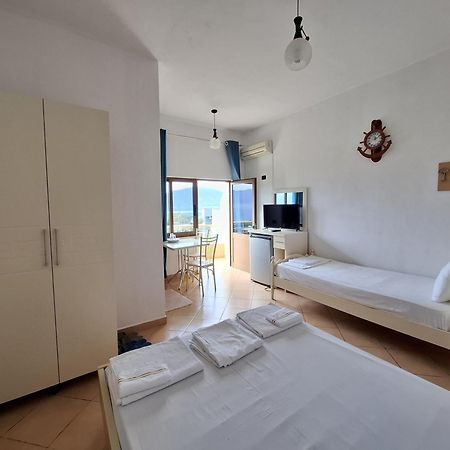 Hotel Sirena ราดฮีมือ ภายนอก รูปภาพ