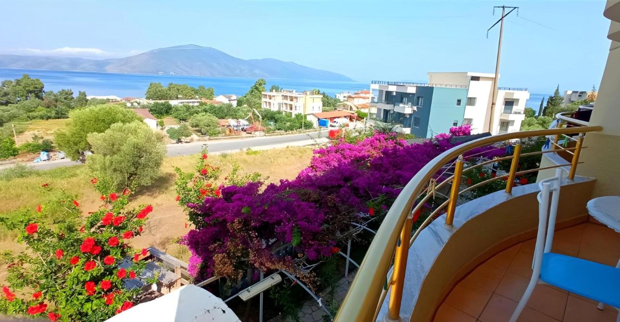 Hotel Sirena ราดฮีมือ ภายนอก รูปภาพ